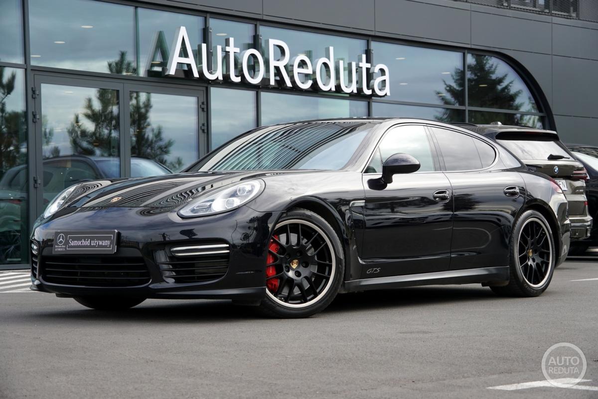 Porsche Panamera GTS