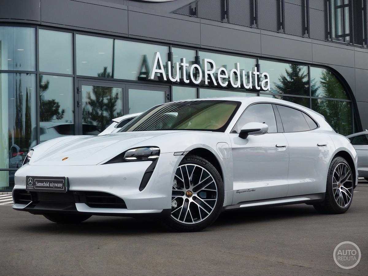 Porsche Taycan TURBO Sport Turismo 625 KM Sport Chrono Plus