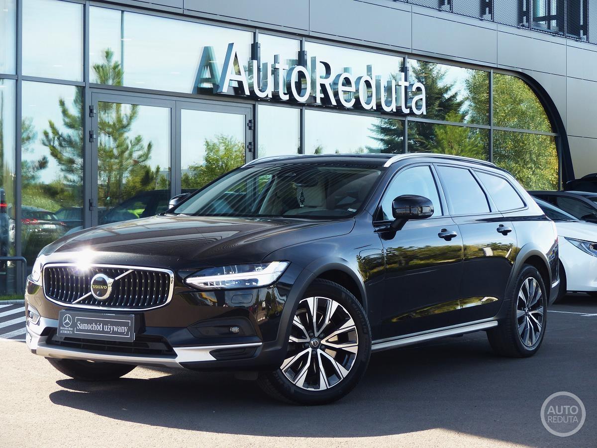 Volvo V90 Cross Country B5 AWD 249 KM