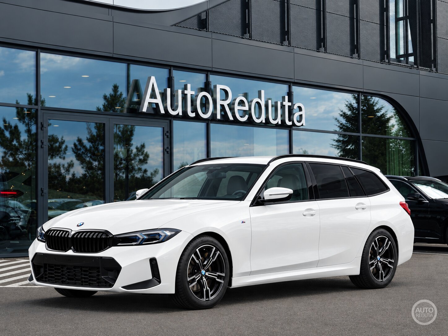 BMW 330i xDrive Touring M Sport